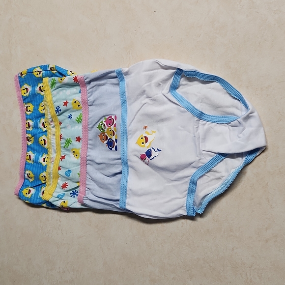 Nickelodeon Accessories New Set 4 Nickelodeon Pinkfong Baby Shark